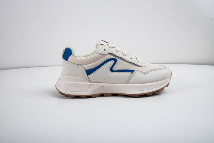 Women's fashionable and lightweight sports running shoes