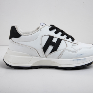 Lady's fashionable and simple sports running shoes